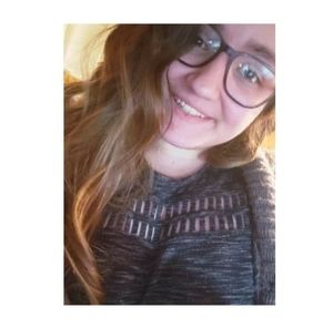 Meet your Posher, Marissa